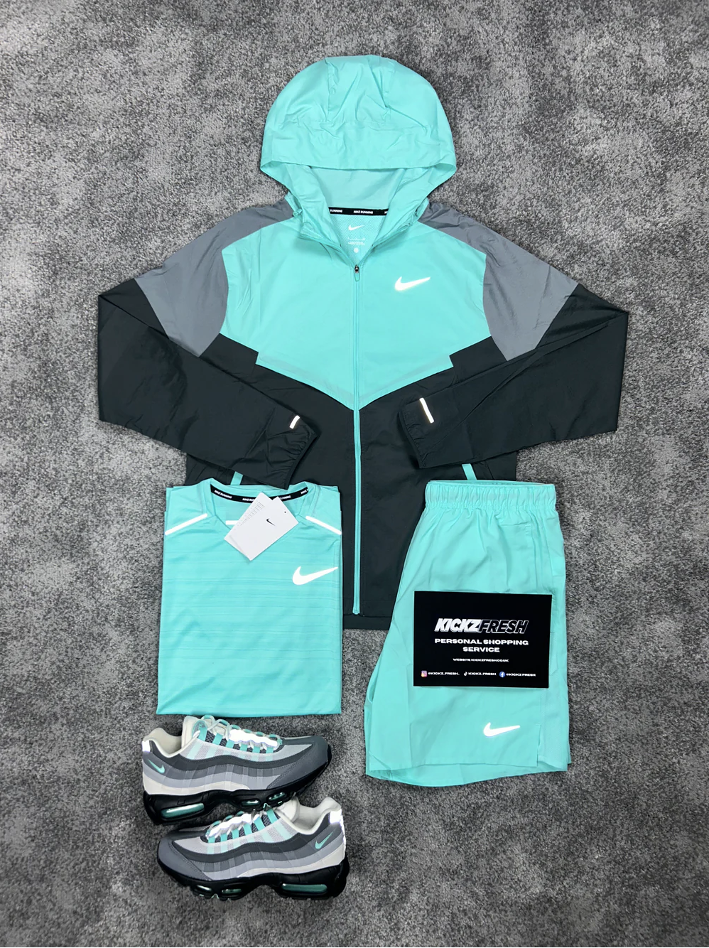 NIKE 3-DELIGE WINDRUNNER HYPER TURQUOISE HEREN SET