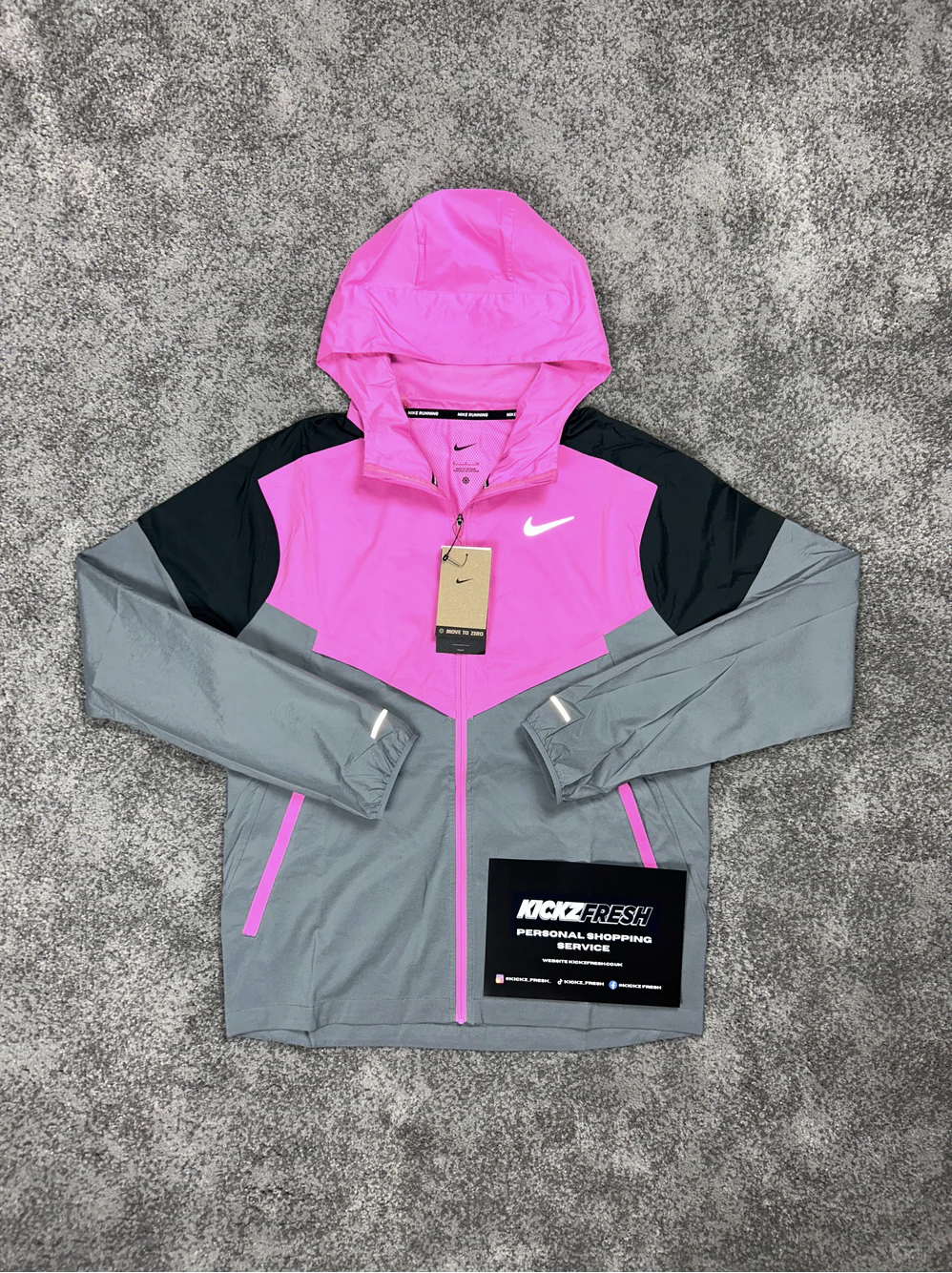 NIKE WINDRUNNER JAS HYPER ZWART ROZE