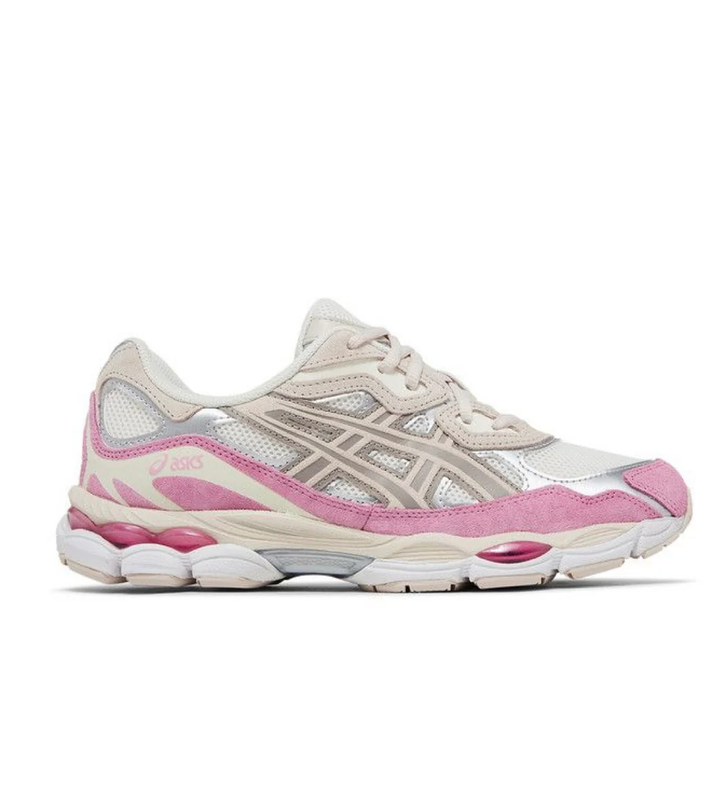 ASICS GEL NYC IN CRÈME EN ROZE