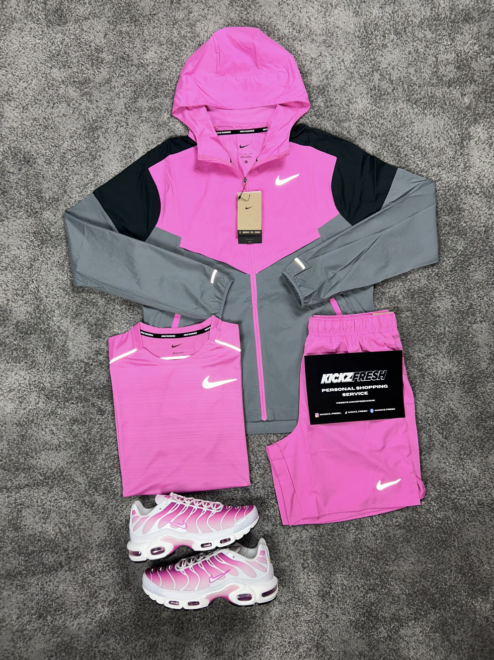 NIKE 3-DELGIGE WINDRUNNER-SET HYPER BLACK ROSE VOOR HEREN