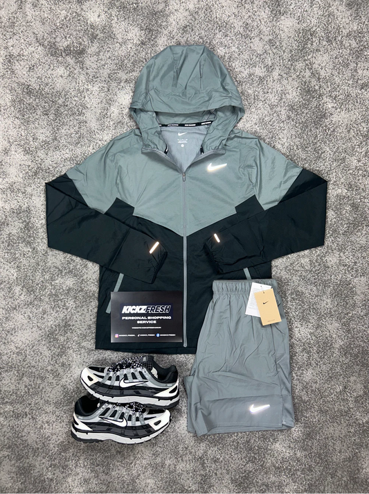 NIKE SMOKE GRIJS WINDRUNNER SET VOOR HEREN