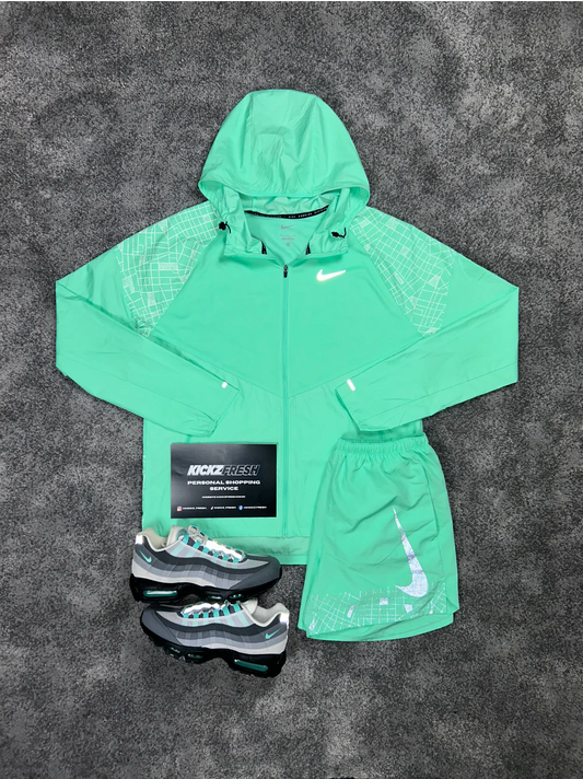 NIKE DIVISION MINT GROEN WINDRUNNER HEREN SET