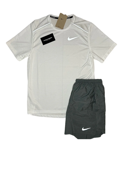 NIKE OG MILER SET WIT VOOR HEREN