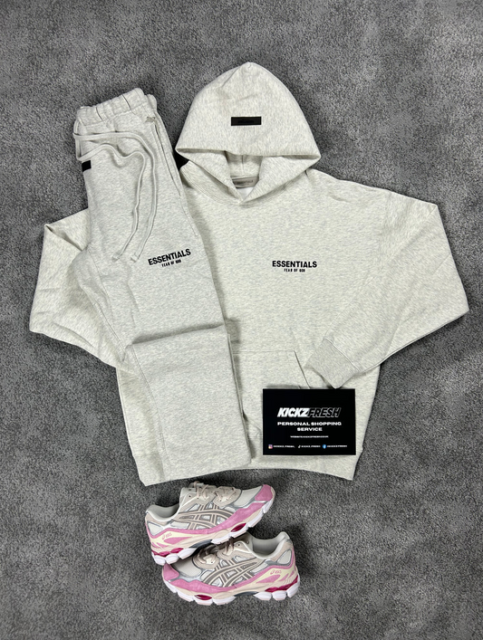 ESSENTIALS FEAR OF GOD OPEN-LEG TRAININGSPAK IN LICHTE OATMEAL