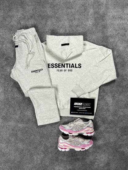 ESSENTIALS FEAR OF GOD OPEN-LEG TRAININGSPAK IN LICHTE OATMEAL